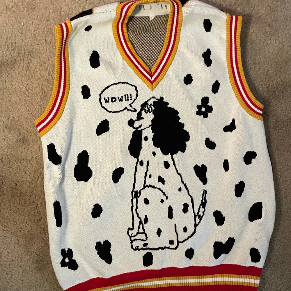 Kina & Tam v-neck sweater